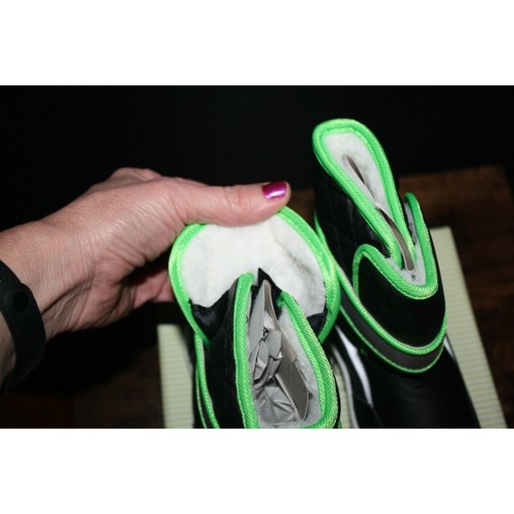 AXZ-Adorababy Black Green Snow Boots Size 8 Toddler Kukoolla Fleece Lined NEW - Picture 3 of 5